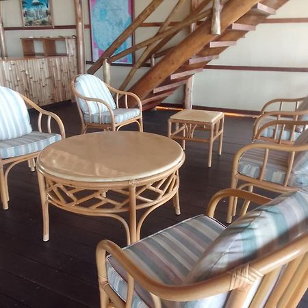 Barry'S Beach Resort Mkwaja Kültér fotó