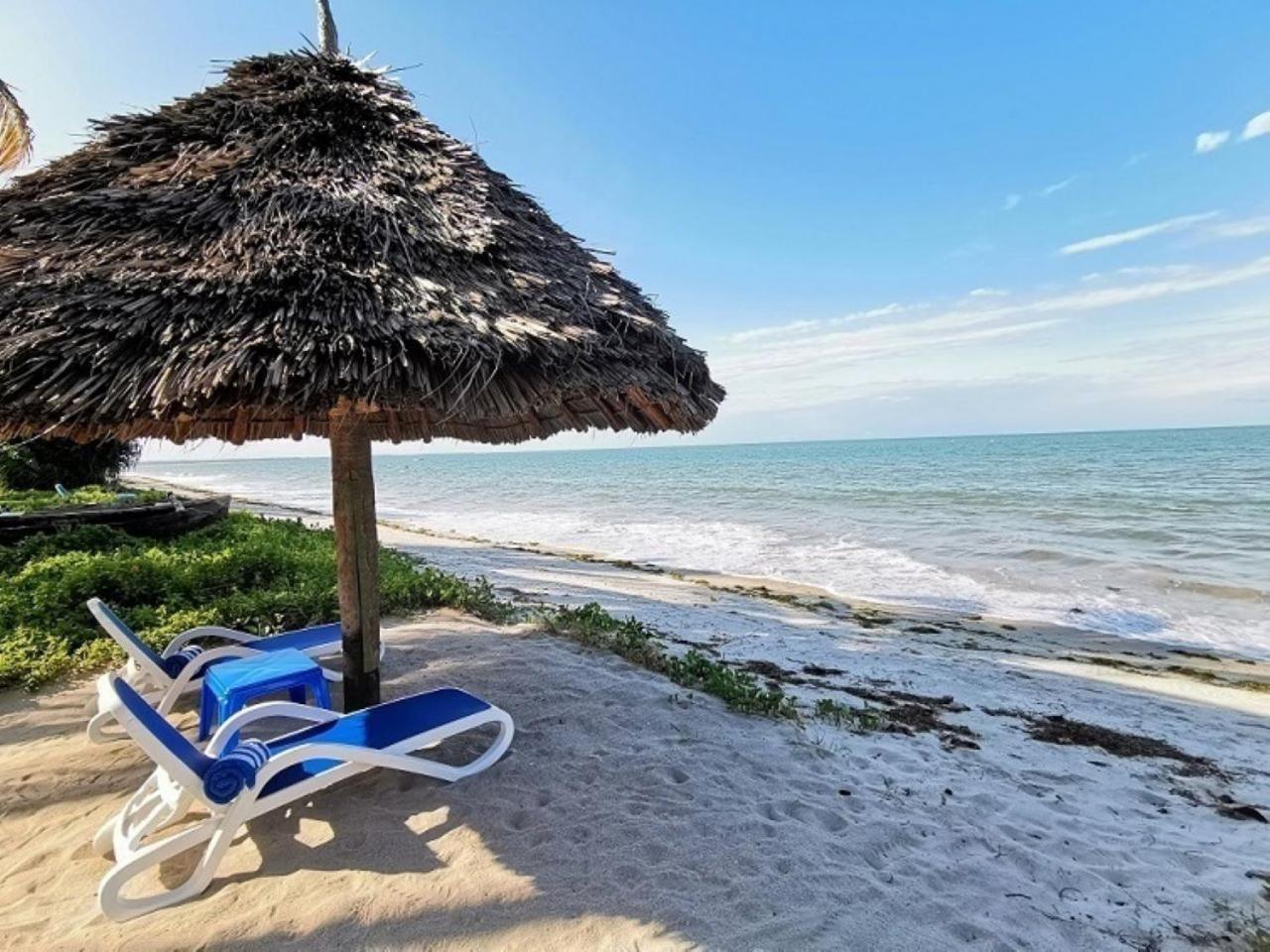Barry'S Beach Resort Mkwaja Kültér fotó